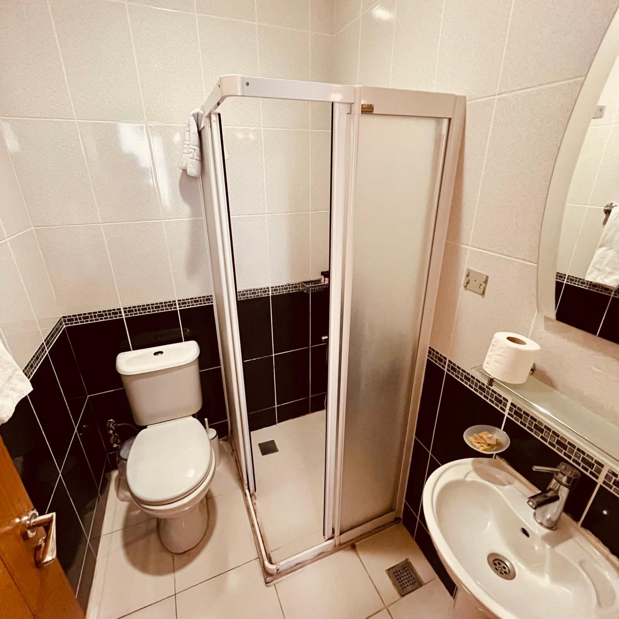 By Sukru Hotel Adalar Zewnętrze zdjęcie